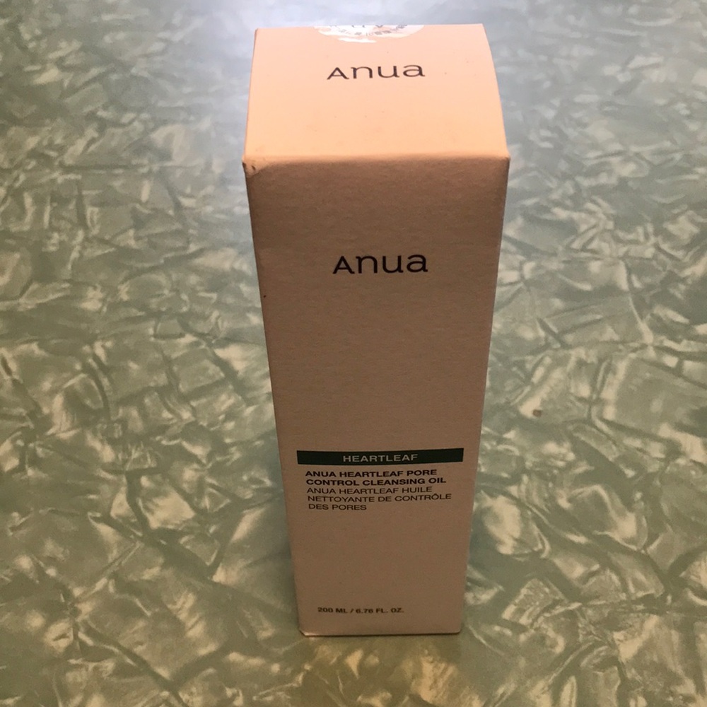 ANUA Heartleaf Pore Control Cleansing Oil